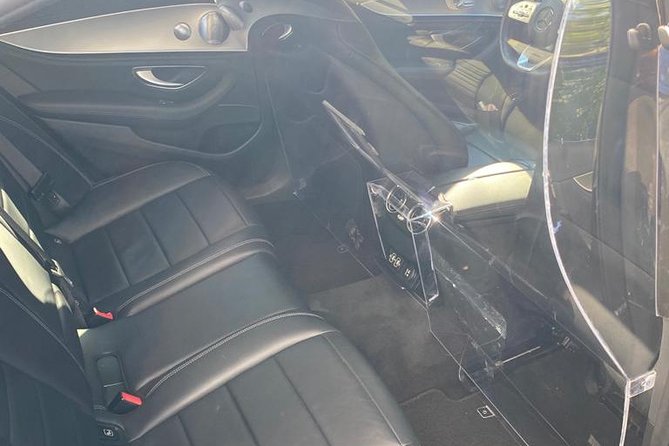 Paris Airport Transfers - Private Car - Luggage, Child Seats, and What to Pack for a Smooth Pickup