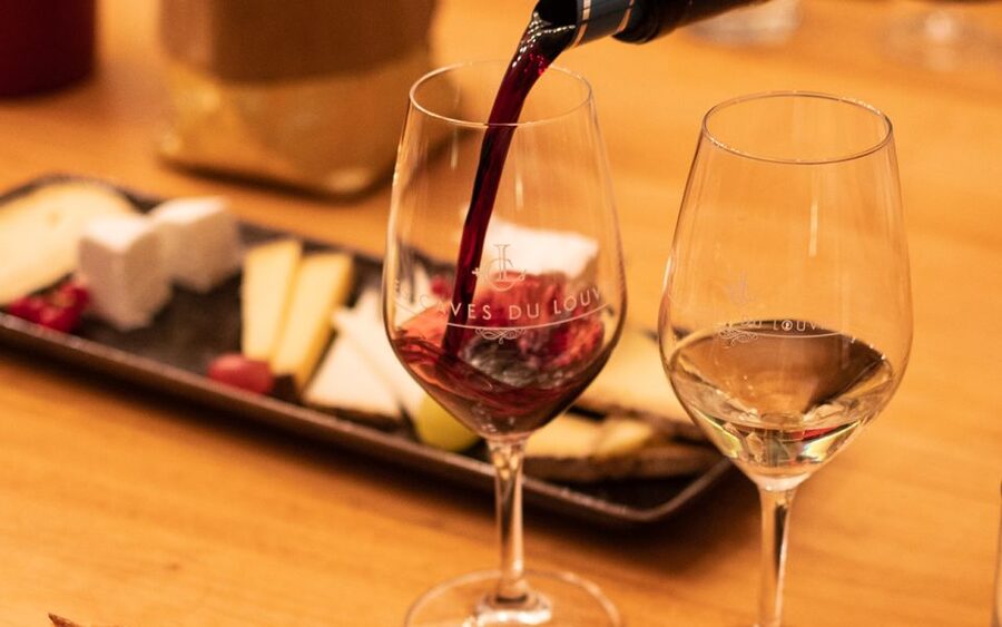Paris: Apéro Wine and Cheese Tasting Experience - The tasting room vibe: private, calm, and built for pairing