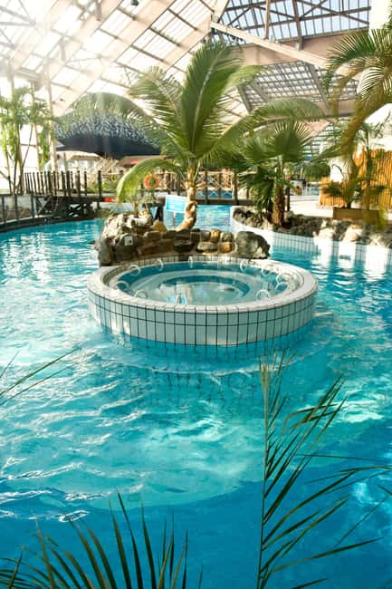 Paris: Aquaboulevard Water Park Entrance Ticket - Why Aquaboulevard Feels Like a Paris Day Off