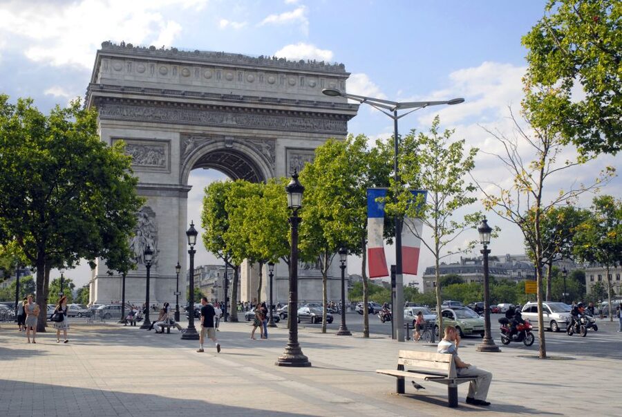 Paris: Arc de Triomphe Entry and Walking Tour - Key Things I’d Watch For