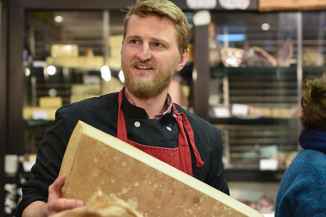 Paris Art of Pairing Cheese and Wine Tasting in a Cheese Cellar - Wine Pairing: 3 Wines That Actually Match the Cheese