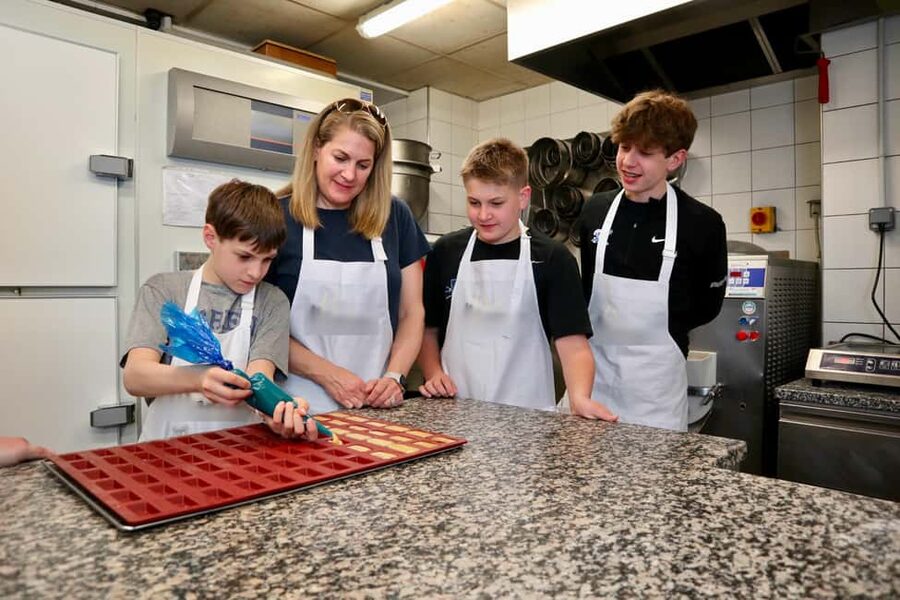 Paris: Baking Insider Experience with a Professional Baker - Tastings with a purpose, sweet and savory