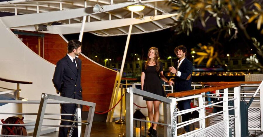 Paris: Bastille Day Dinner Cruise on the Seine River - Key Highlights at a Glance