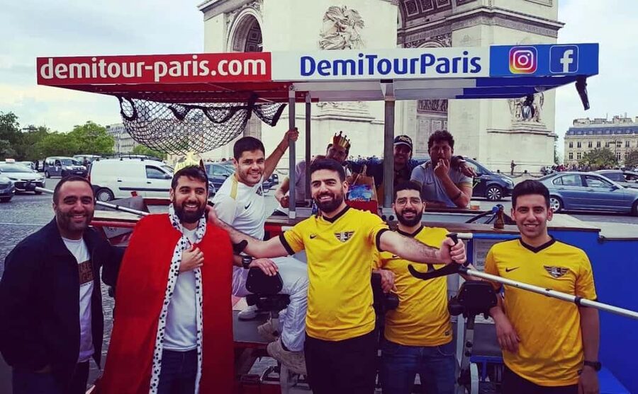Paris: Beer Bike Bar With Drinks Included - Drinks, Bluetooth, and What the $35 Price Actually Buys