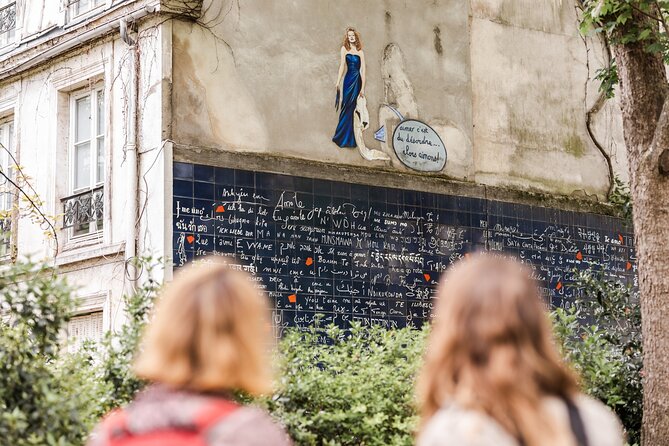 Paris' Best Kept Secrets With A Local Insider: Private & Personalized - Why Canal Saint-Martin feels like Paris with the sound turned down