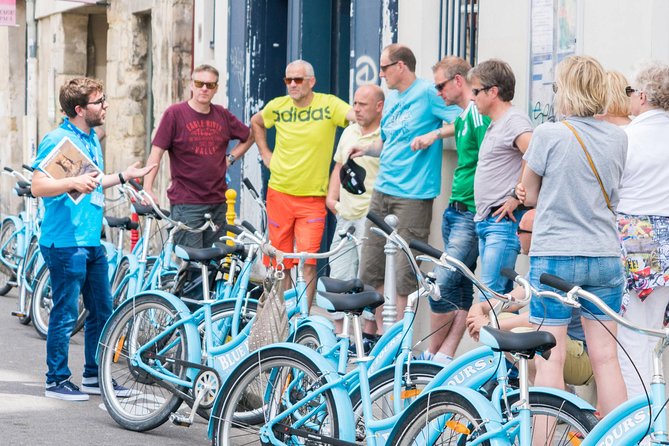 Paris Bike Tour Hidden Secrets in the Latin Quarter & Le Marais neighborhoods - Crossing into Le Marais: from swamp land to famous streets