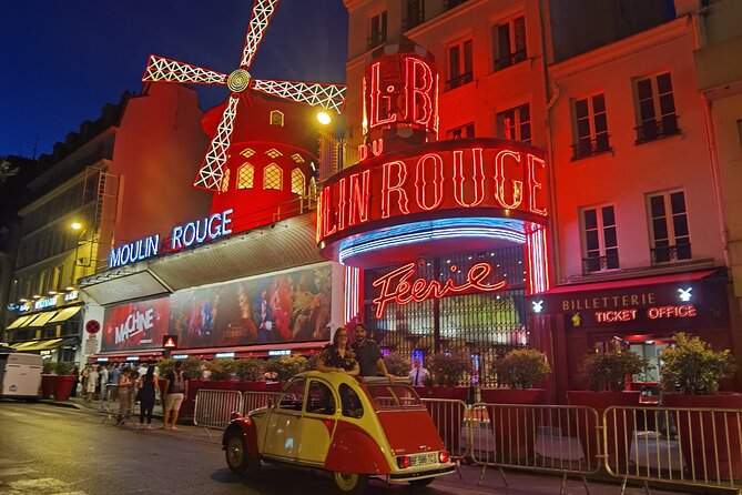 Paris by Night - Why a vintage 2CV night tour feels different in Paris