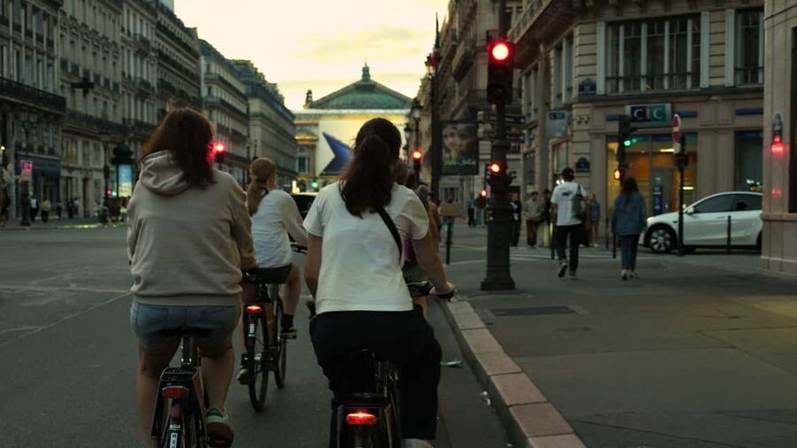 Paris By Night: 3-Hour Guided Bike Tour - Key things I’d bank on before you book