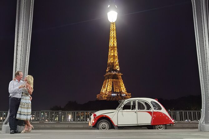 Paris by Night - Champs-Élysées and the Egyptian obelisk: the iconic avenue moment