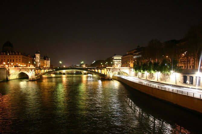 Paris by Night Tootbus Tour - Eco-friendly bus + city safety: the real comfort advantage