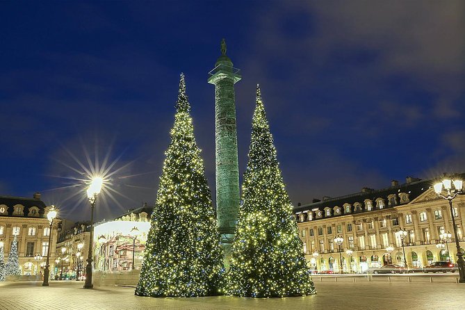 Paris By Night - Vision Tour - Private Trip - Electric SUV Comfort, Bottled Water, and Photo Timing