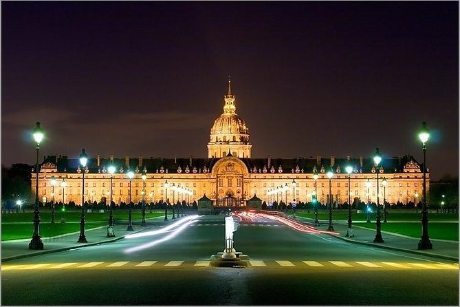 Paris By Night - Vision Tour - Private Trip - English, Private Group Size, and Why That Changes the Value