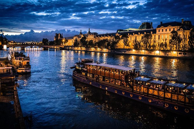 Paris By Night with Seine River Cruise and Roundtrip Luxury Transportation - Luxury Van Pickup: Comfort First, Stress Last