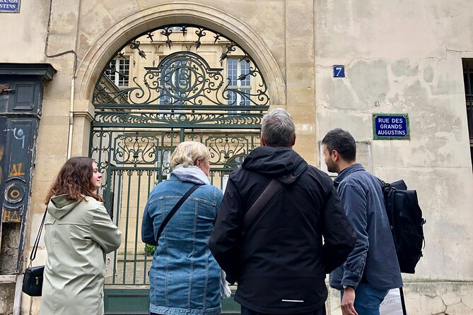 Paris Champagne & Food Tour with Tastings in Saint-Germain - Price and Value: Is $167.47 Reasonable?