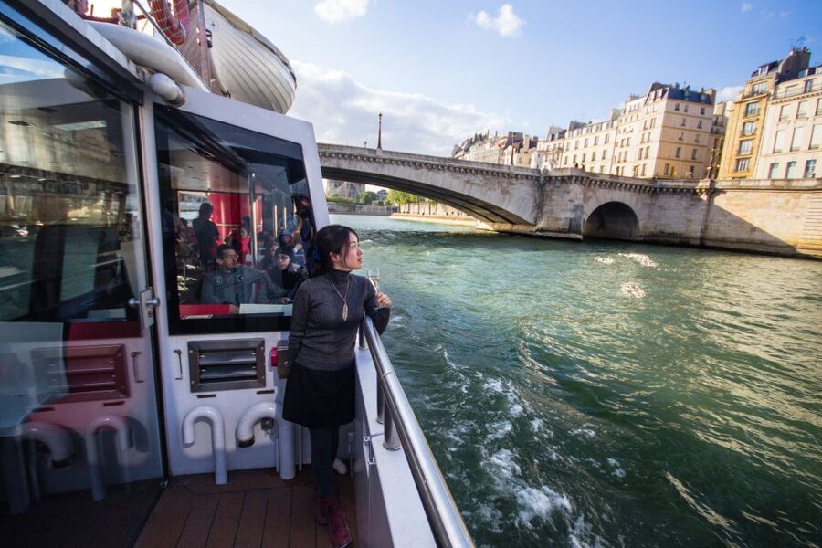Paris: Champagne Tasting Cruise Departure from Eiffel Tower - Comfort on board: the front salon, glass windows, and deck reality