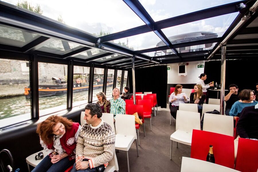 Paris: Champagne Tasting Cruise Departure from Eiffel Tower - Timing and finding the Eiffel Tower dock without stress