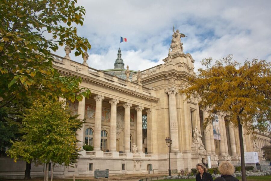 Paris Champs-Élysées 2-Hour Private Walking Tour - Grand Palais and Petit Palais: Two Museums, One Smart Detour