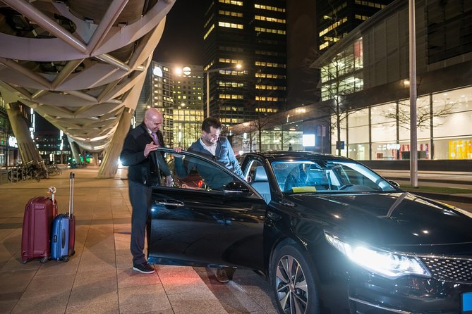 Paris Charles de Gaulle Airport Round Trip Transfer to/from Paris - Key things to know before you ride