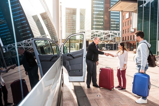 Paris Charles de Gaulle Airport Round Trip Transfer to/from Paris - The ride from CDG to Paris: what the experience feels like