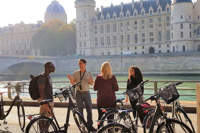 Paris: Charming Nooks and Crannies Bike Tour - Luxembourg Gardens: Where the Ride Slows Down