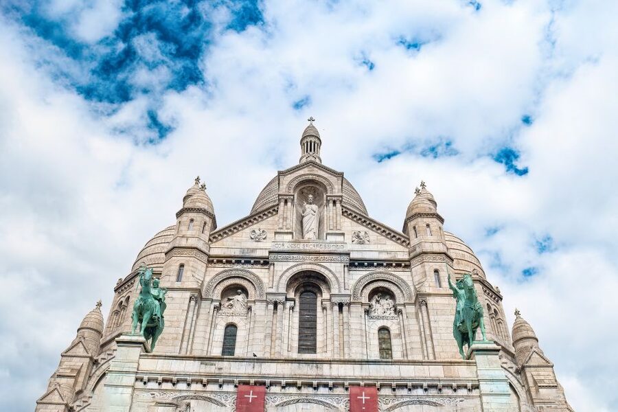 Paris: Charms of Montmartre Guided Walking Tour - Rain, shoes, and who this tour suits best
