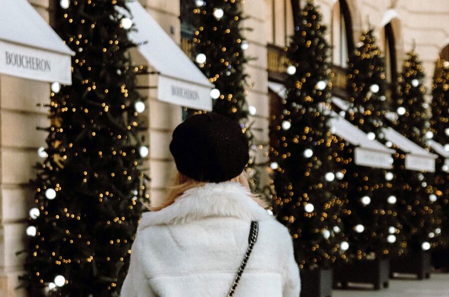Paris Christmas Lights Walking Tour with Local Guide - Your winter treat: hot chocolate, mulled wine, and a sweet taste of the season
