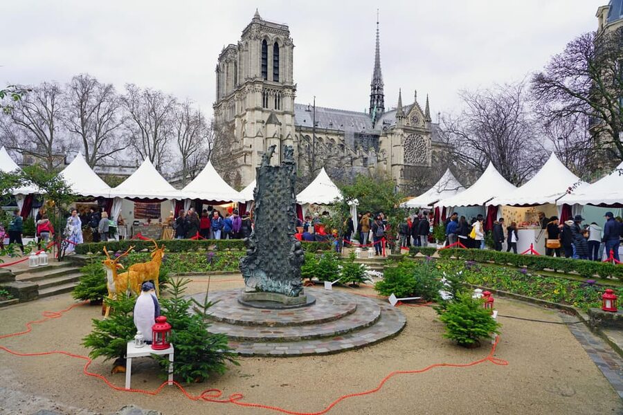 Paris: Christmas Market Guided at Notre Dame & Food Tasting - Where you meet and how to start without stress