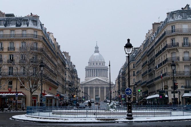 Paris Christmas Tour with a Local Guide: Custom & Private - Saint-Paul-Saint-Louis Church: a calm architectural pause