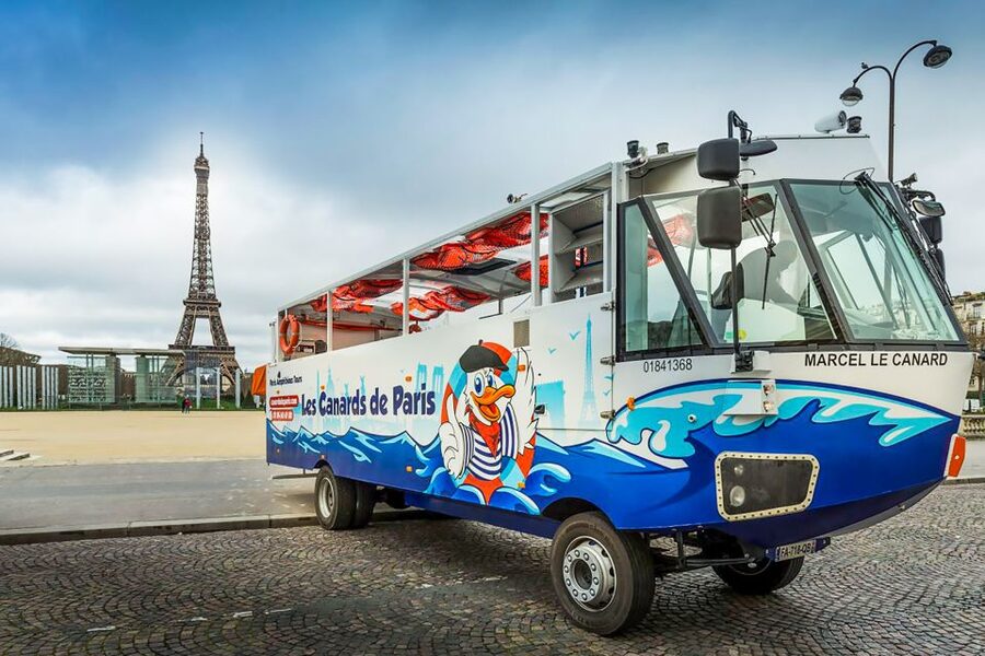 Paris: City and River Seine Tour on an Amphibious Bus - The Seine Splash and the 20-Minute Water Segment
