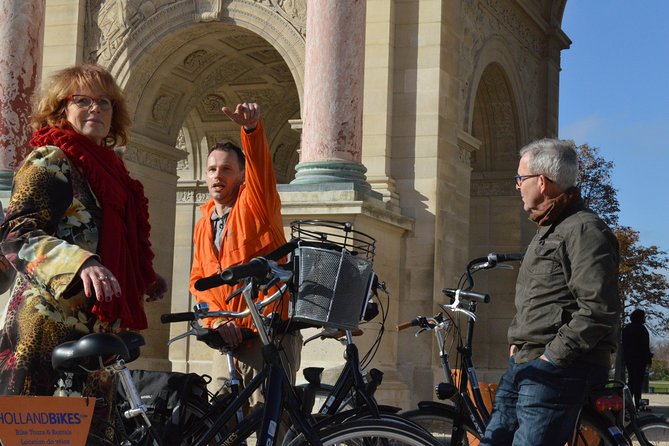 Paris: City Bike Tour on a Dutch Bike - Getting rolling at Q-Park Meyerbeer Opéra and choosing your bike