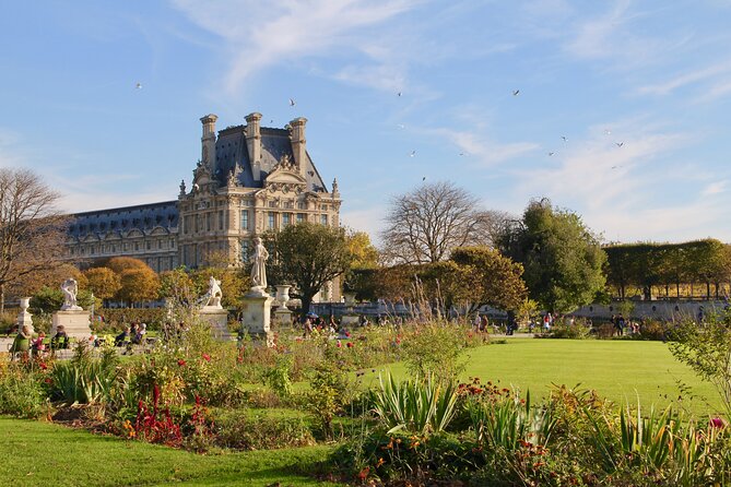 Paris City Center Free Walking Tour (Tip-Based) - Stop 4, Pont Saint-Michel, WW2 bullet holes and the city’s survival