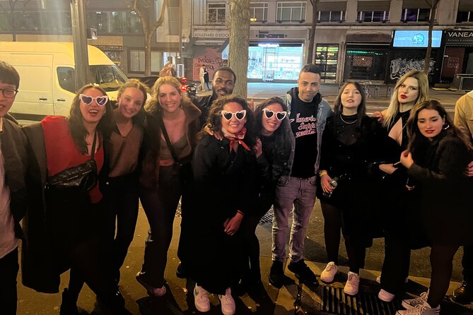 Paris: City Center Guided Pub Crawl with Shots & Club Entry - Meeting Your Guide in Central Paris (and Finding Your People Fast)
