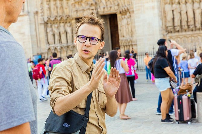 Paris City Center w/ Notre Dame interior | Exclusive Walking Tour - Why this Notre-Dame to Concorde walk is worth your money