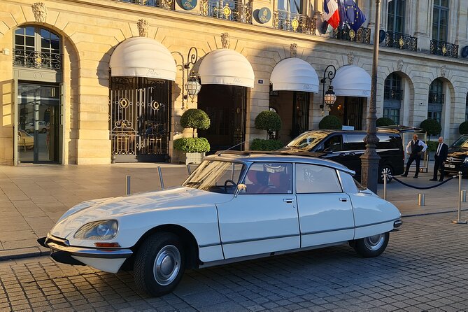 Paris City Tour 1h00 Citroën DS Vintage with Open Roof - Hotel pick-up and drop-off that actually saves your energy