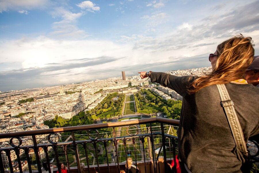 Paris: City Tour by Bus with Eiffel Tower & Optional Summit - How The Night Bus Portion Sets Up Your Eiffel Tower Moment