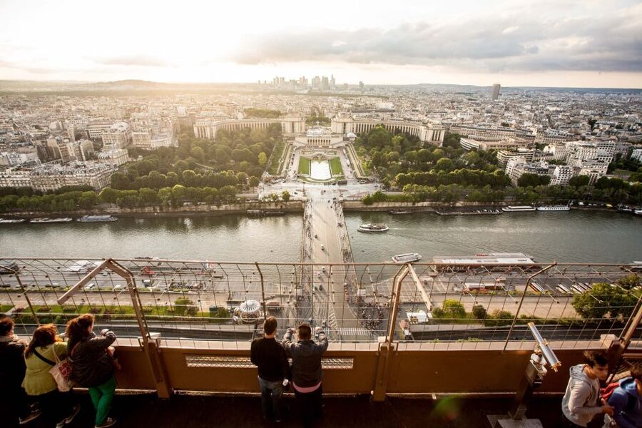 Paris: City Tour by Bus with Eiffel Tower & Optional Summit - Who This Tour Suits Best, and Who Should Rethink It