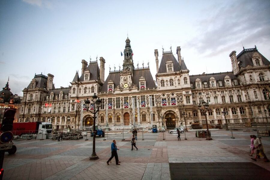 Paris: City Tour by Bus with Eiffel Tower & Optional Summit - The Sights You Pass When Paris Turns On the Lights