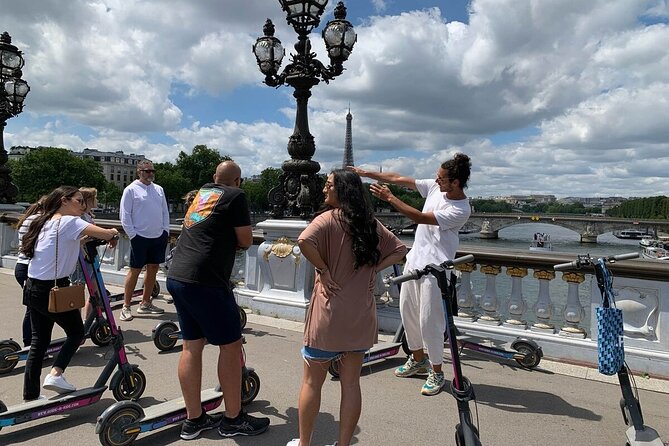 Paris City Tour by E-Scooter with Fun Guide (Small groups) - Grand Palais, Invalides, and Place de la Concorde: connecting architecture to events