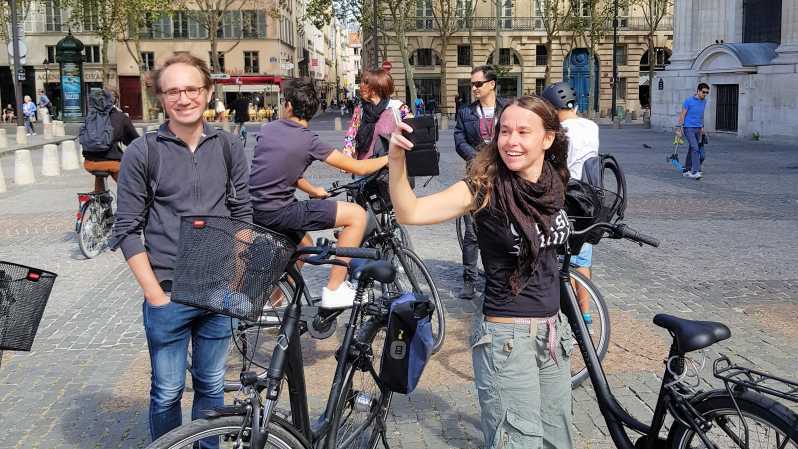 Paris: City Treasures Bike Tour - The return ride, including the tunnel moment