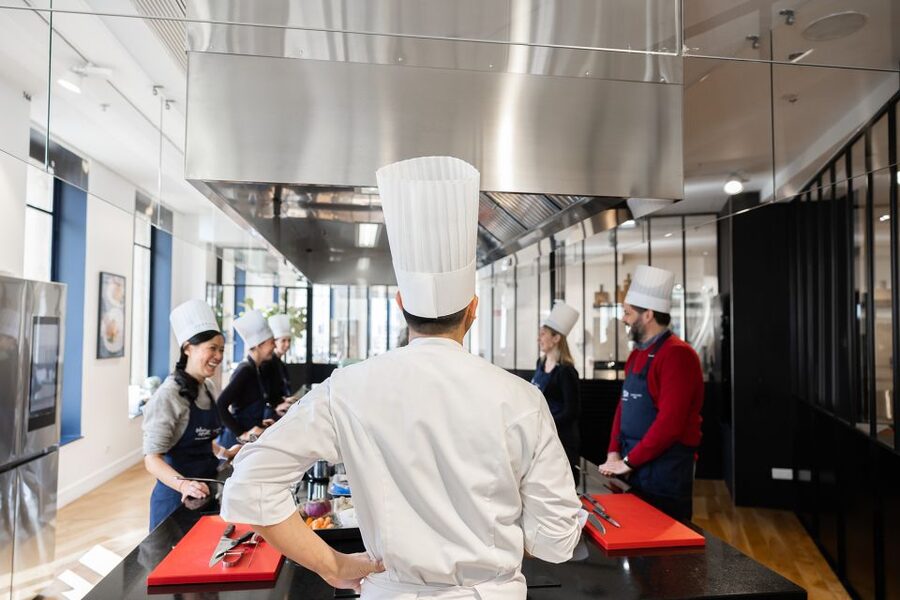 Paris: Cooking Class with Ferrandi at Galeries Lafayette - Choosing your dish: duck breast, risotto, or sea bream
