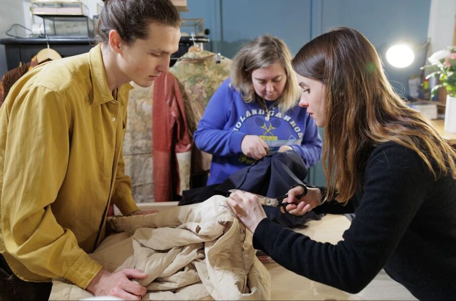 Paris: Couture workshop, upcycle your own jacket - Finding the Atelier: Meeting point details you should not ignore
