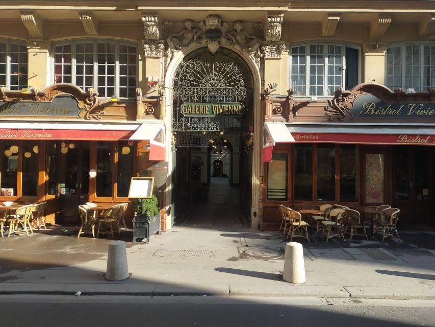 Paris: Covered Passages Walking Tour - Meeting point near Notre-Dame des Victoires, and starting fast