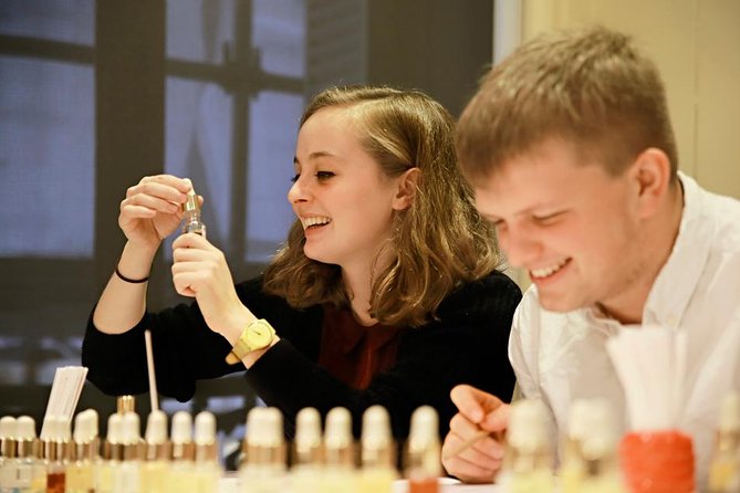 Paris Create your Own Perfume Workshop with a Perfumer - Who this workshop suits best