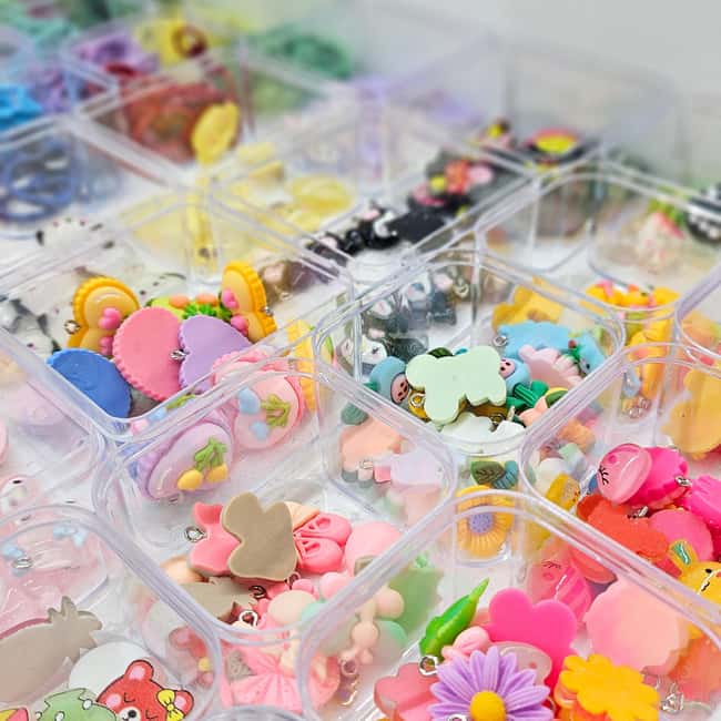 Paris: Create your phone strap, bag or keychain - Quick hits before you go
