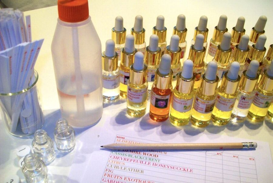 Paris: Create your Signature Scent Perfume Workshop - Why This Paris Perfume Workshop Feels Personal