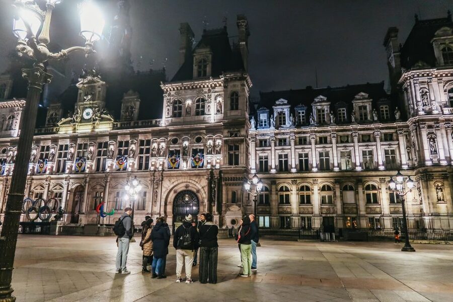 Paris: Dark History and Ghostly Guided Walking Tour - What to bring on a rain-or-shine dark walk