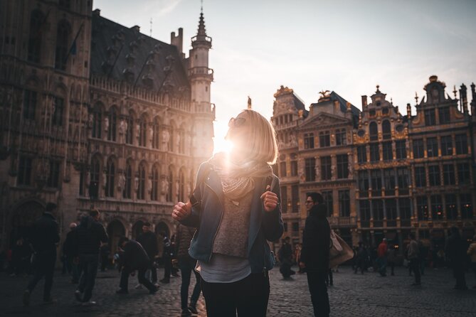 Paris: Discover Brussels and Bruges & Optional Chocolate Tasting - Lake of Love and Mary’s Bridge: the photo stops that teach you Bruges