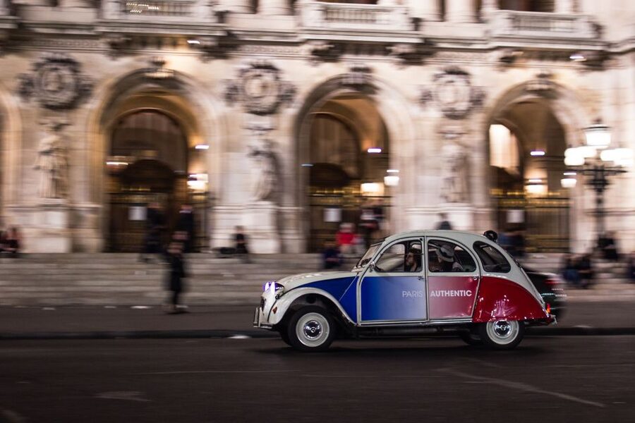 Paris: Discover Paris by Night in a Vintage Car with a Local - The City of Lights Story: Gas Lamps and a Real Reason to Pay Attention
