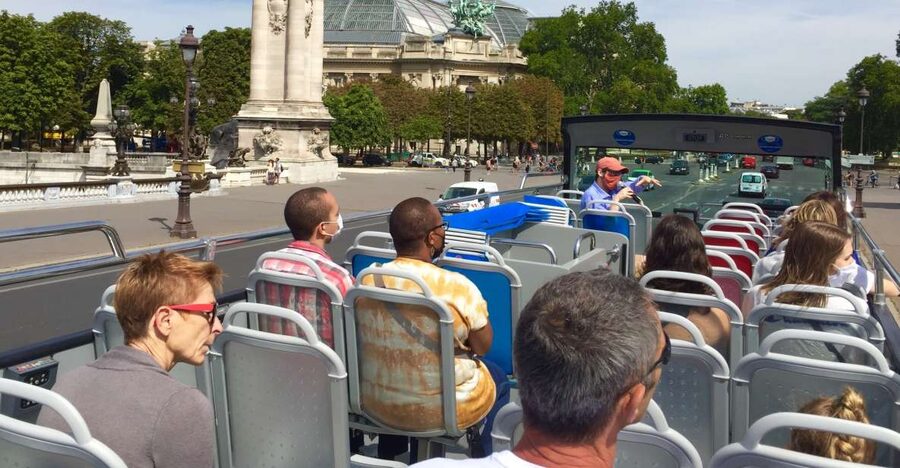 Paris: Discovery Hop-On Hop-Off and Paris by Night Tour - Key highlights at a glance