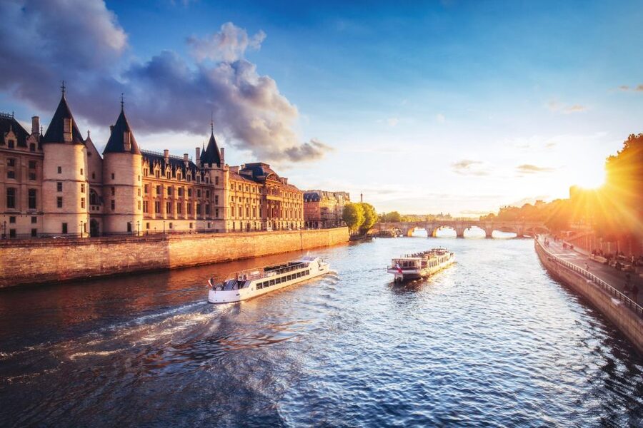 Paris: Disneyland Paris Entry Ticket and Seine River Cruise - Key highlights to clock before you go